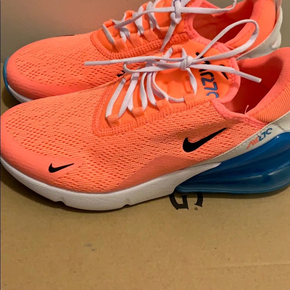 Nike Air 270